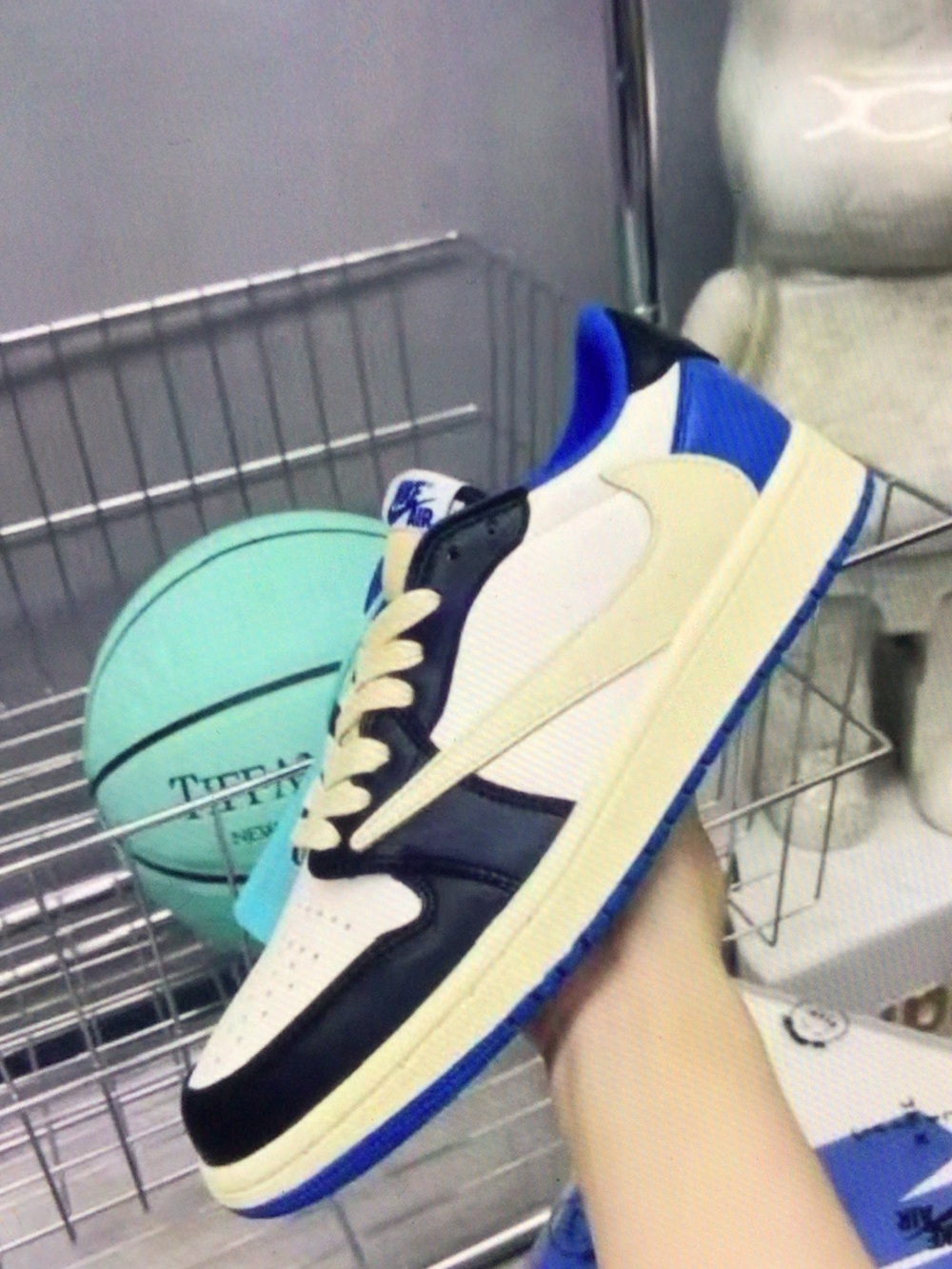 Nike Women’s Low-Top Sneakers — White, Cream & Blue